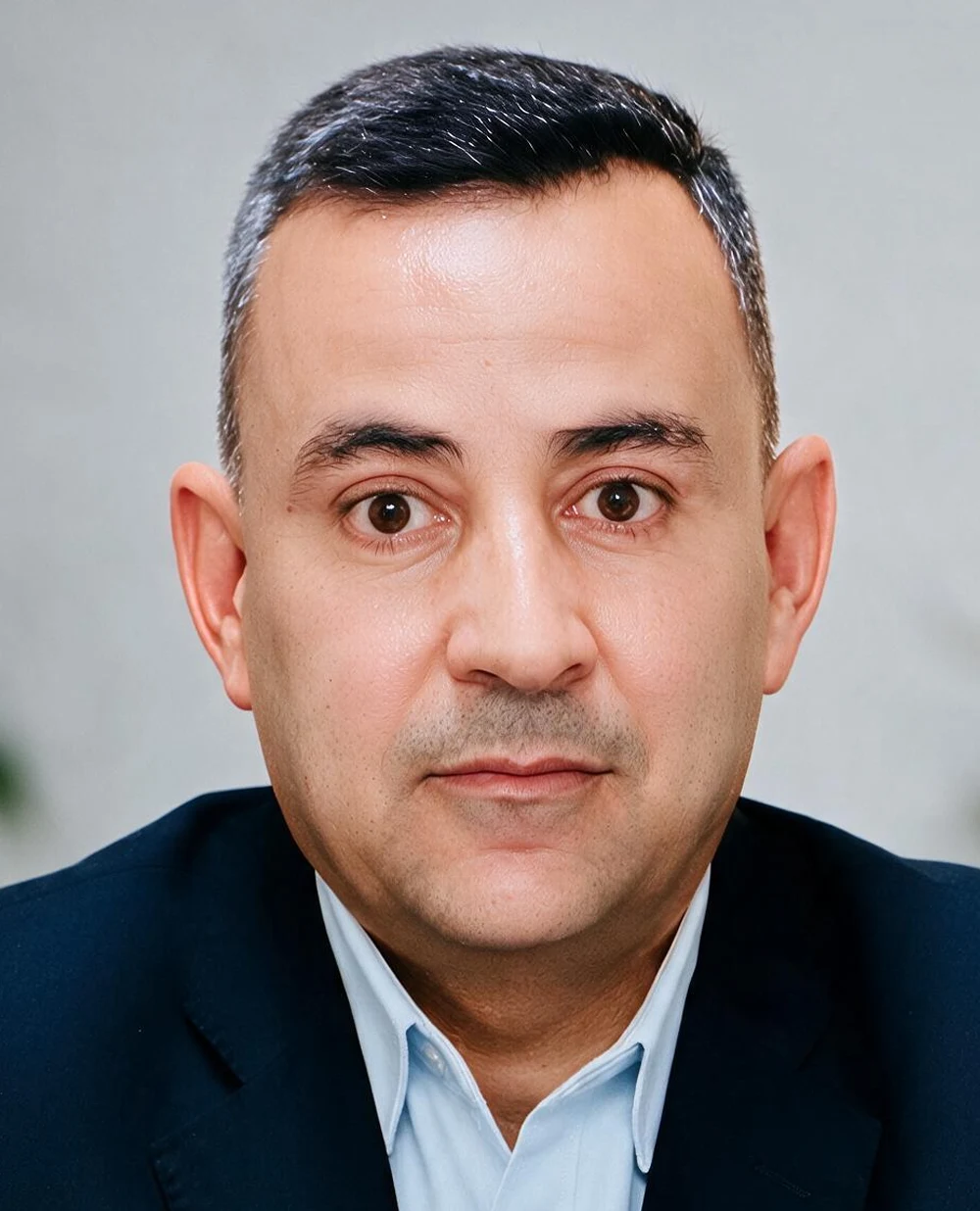 صورة أ.د. مظهر محمد موسى عطيات.